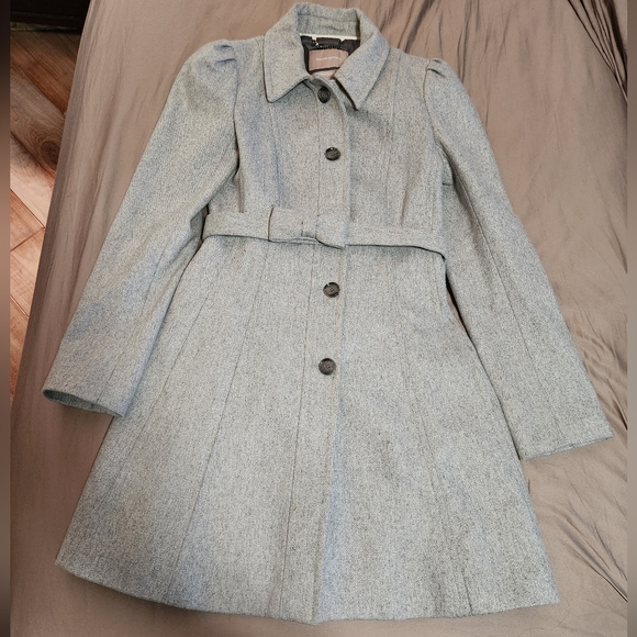 Banana Republic Grey wool coat with bow belt - Picture 3 of 5